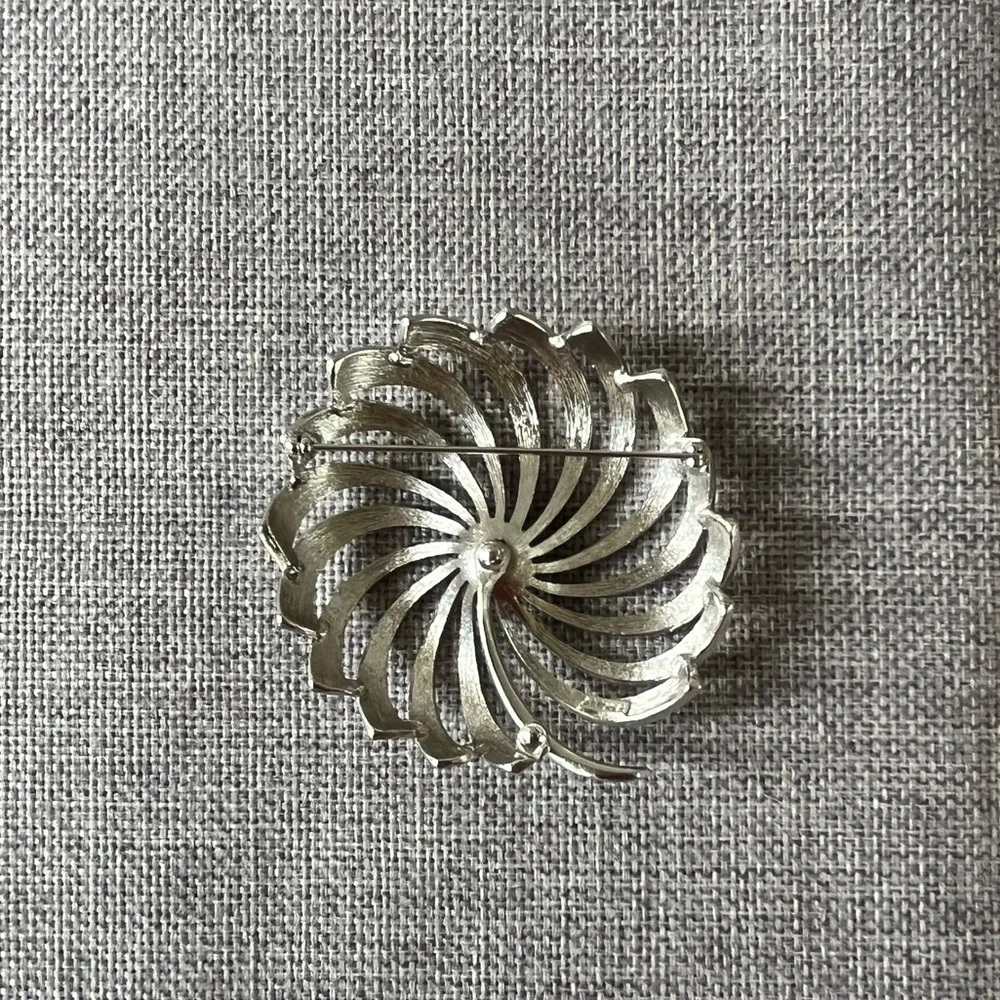 Vintage Monet Silver Tone Swirl Pin Brooch